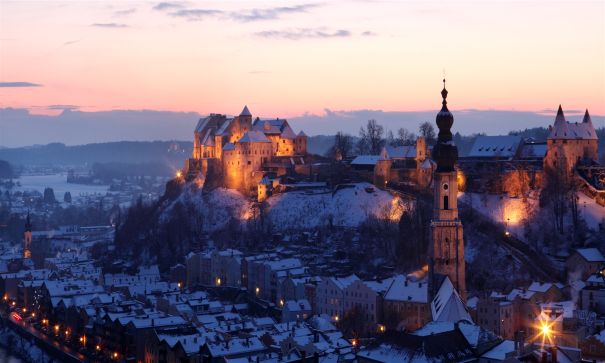 Kedysi dávno v Nemecku… Príhehy o 24 nemeckých historických mestách