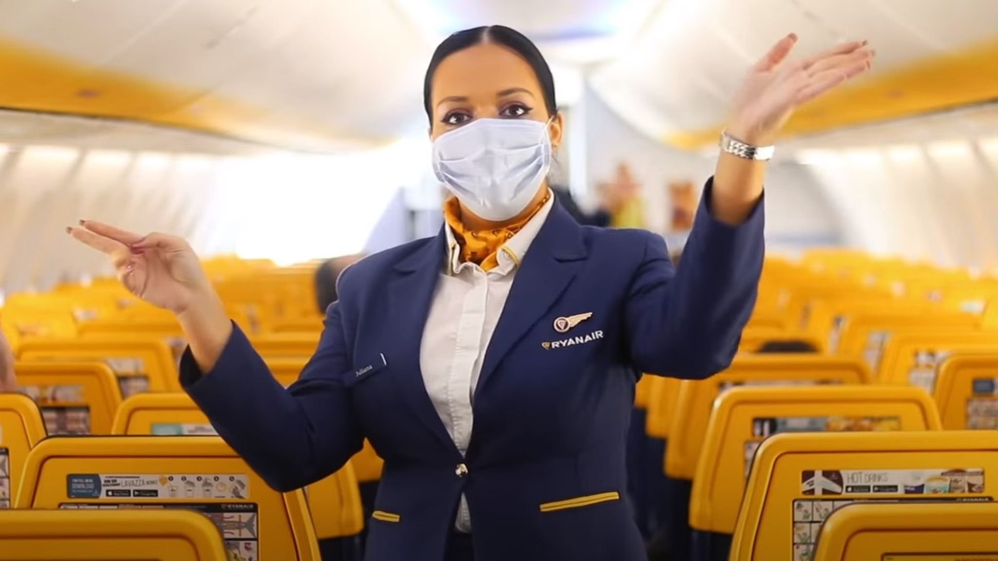 Ryanair ruší od pondelka 16. mája rúška a respirátory na palube, zostanú len na pár linkách