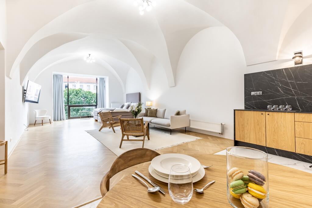 Zaži trochu iný home office. Na týchto miestach sa ti bude skvele pracovať