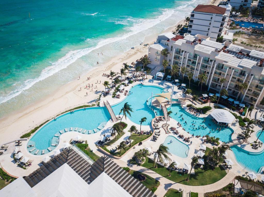 jade resort cancun