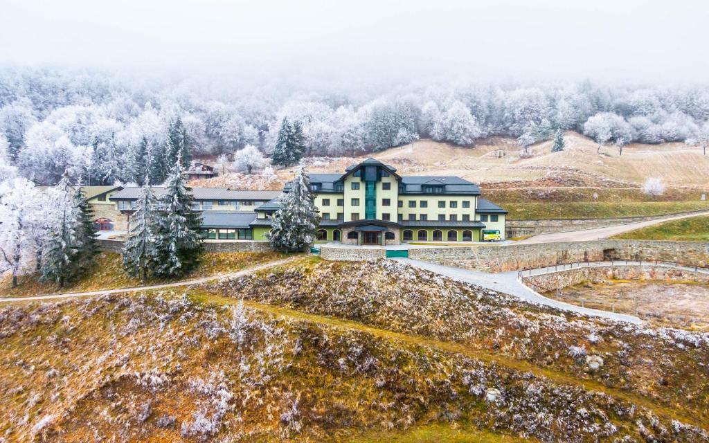 hotel jason