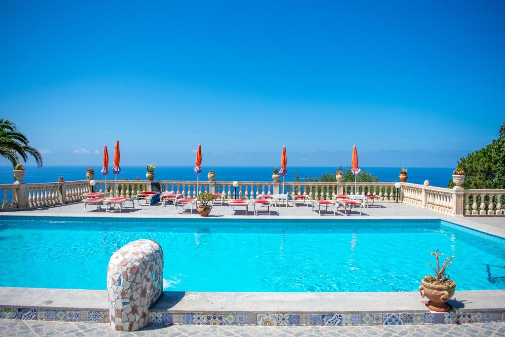 villa rita ischia