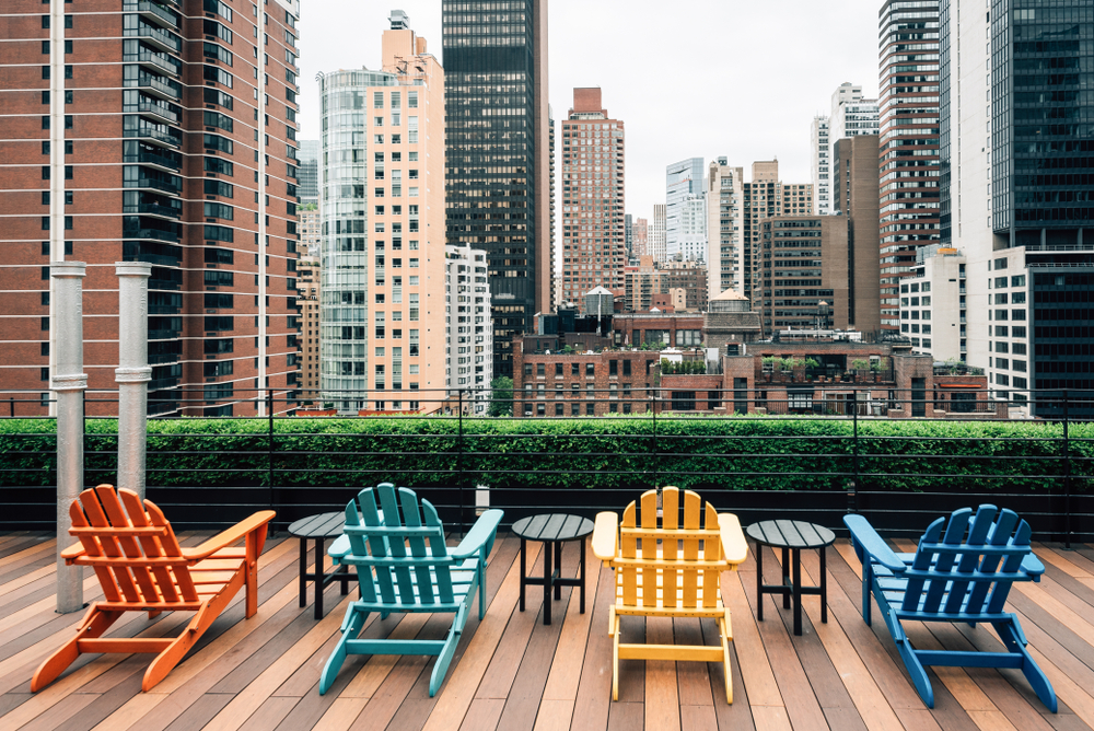 10 najlepších rooftop barov v New Yorku s najkrajšou panorámou