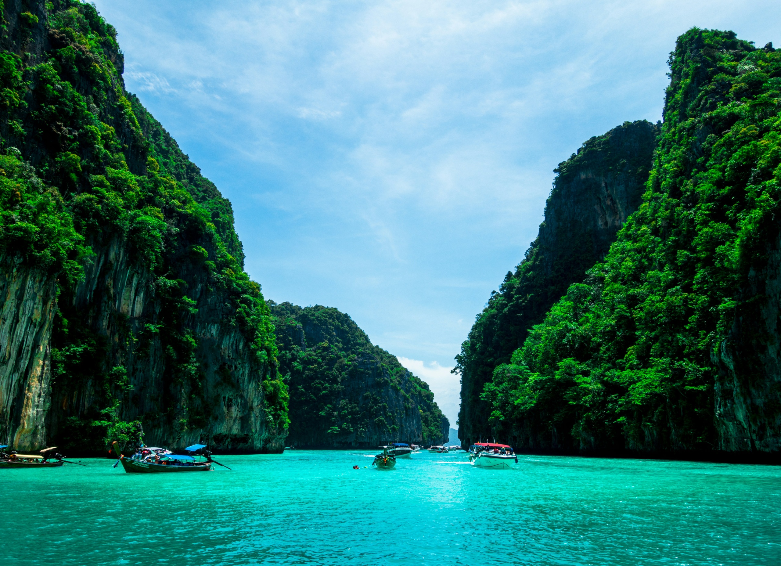 mike-swigunski-Of_u2aPwugw-unsplash Letenky na Phuket na sezónu od 539€ a darček od nás: 7-dňový itinerár!