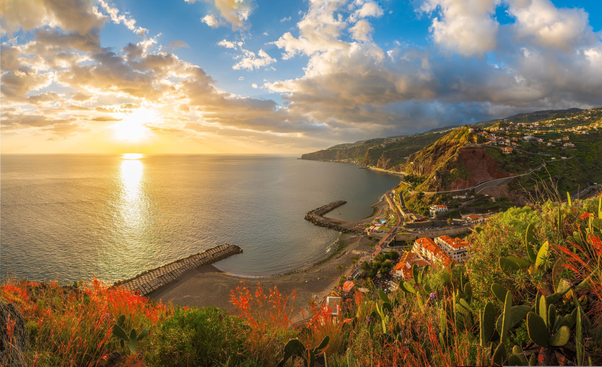 Madeira: Úchvatné scenérie, farebné záhrady + tipy na menej známe miesta