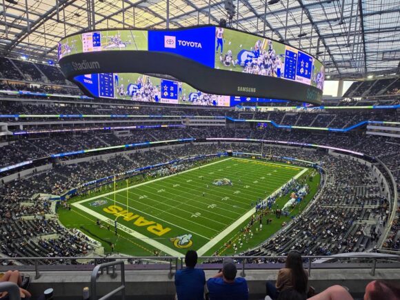 futbalstadion-ezgif.com-webp-to-jpg-converter Zájazdy na MS 2026: Futbalové okamihy, ktoré sa dejú raz za život