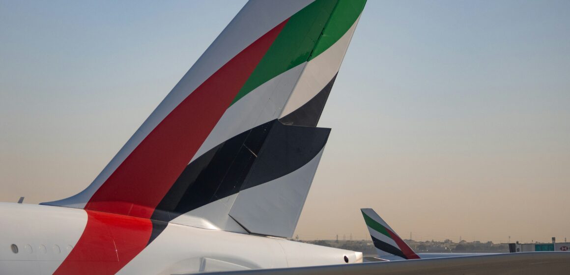 Mám letieť cez Blízky východ, no zrušili mi let. Ako mám ďalej postupovať?