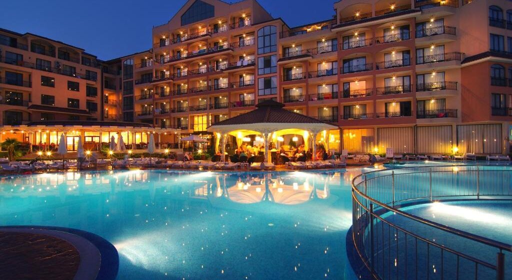 PONUKA DŇA: All inclusive Bulharsko s letenkami a 4* hotelom za 288€