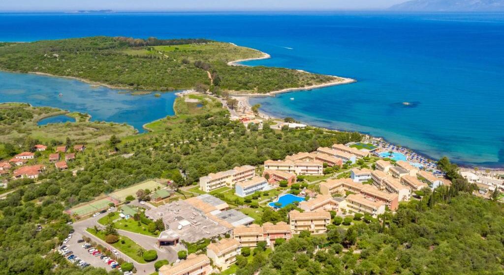 korfu mareblu beach PONUKA DŇA: All inclusive Korfu s letenkami a 4* hotelom od 429€
