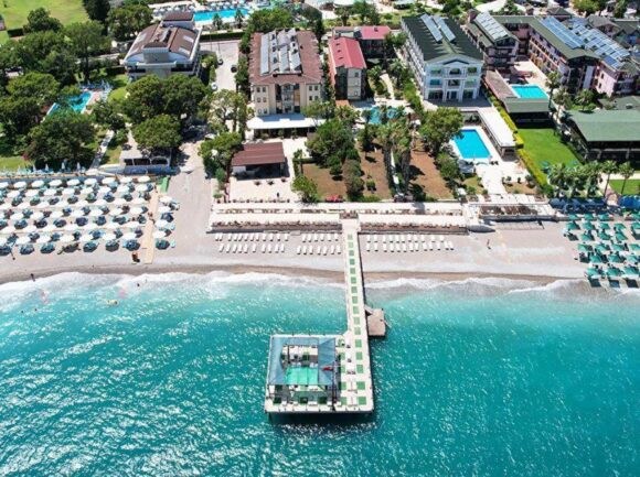 turecko-esma PECKA DŇA: All inclusive Turecko s letenkami a 3* hotelom od 269€