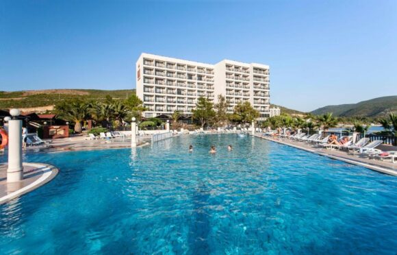 PONUKA DŇA: All inclusive Turecko s letenkami a 5* hotelom od 409€